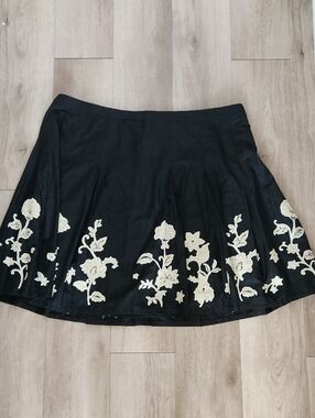Venezia Black Skater Skirt with Cream Floral Appliqué